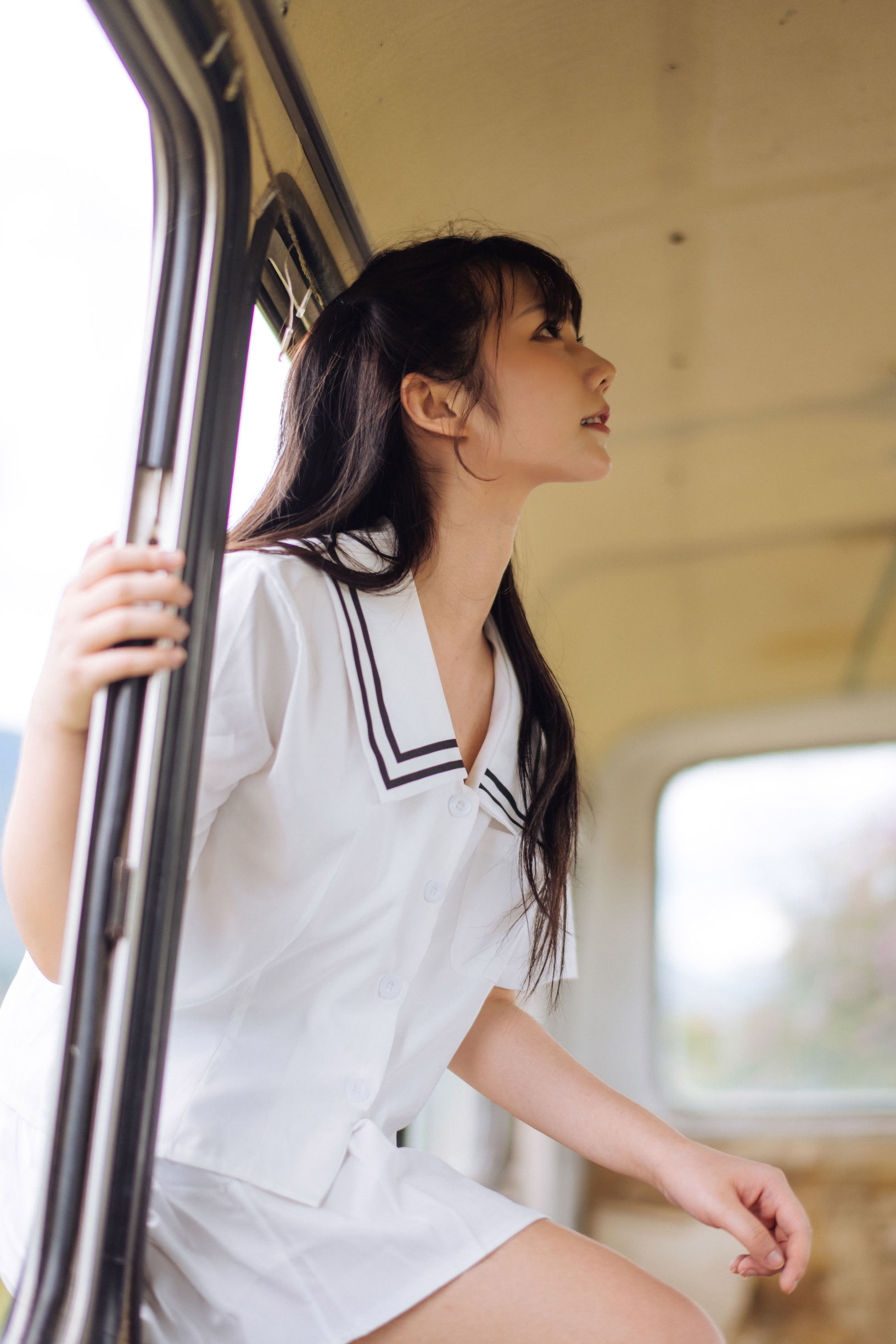 [COS福利]微博福利姬镜酱静夏之JK少女插图9